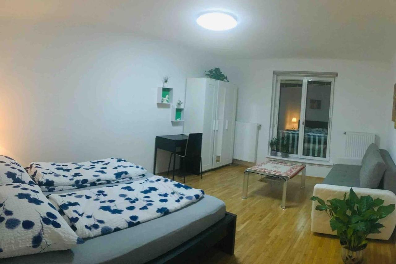 NEAR CITY CENTER TOP LOCATION - FEEL THE KLIMT No2 近维也纳市中心总火车站顶级位置温馨公寓 - 感受克林姆2号 Ngoại thất bức ảnh