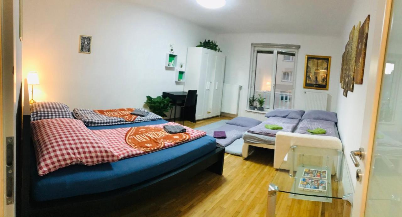NEAR CITY CENTER TOP LOCATION - FEEL THE KLIMT No2 近维也纳市中心总火车站顶级位置温馨公寓 - 感受克林姆2号 Ngoại thất bức ảnh