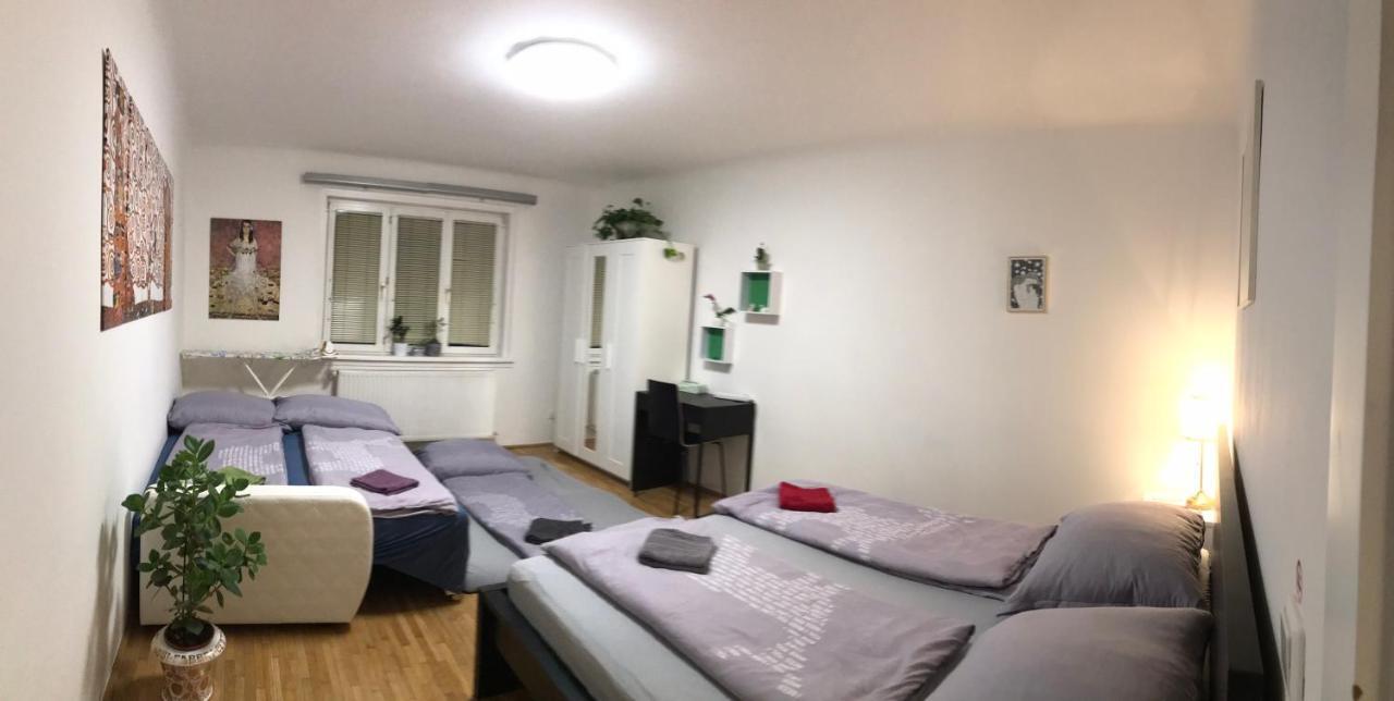 NEAR CITY CENTER TOP LOCATION - FEEL THE KLIMT No2 近维也纳市中心总火车站顶级位置温馨公寓 - 感受克林姆2号 Ngoại thất bức ảnh